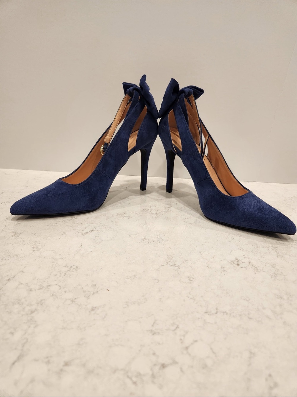 ZBY, Blue Suede Elegant Navy Bow Suede Pointed-Toe Stiletto Pumps - Women